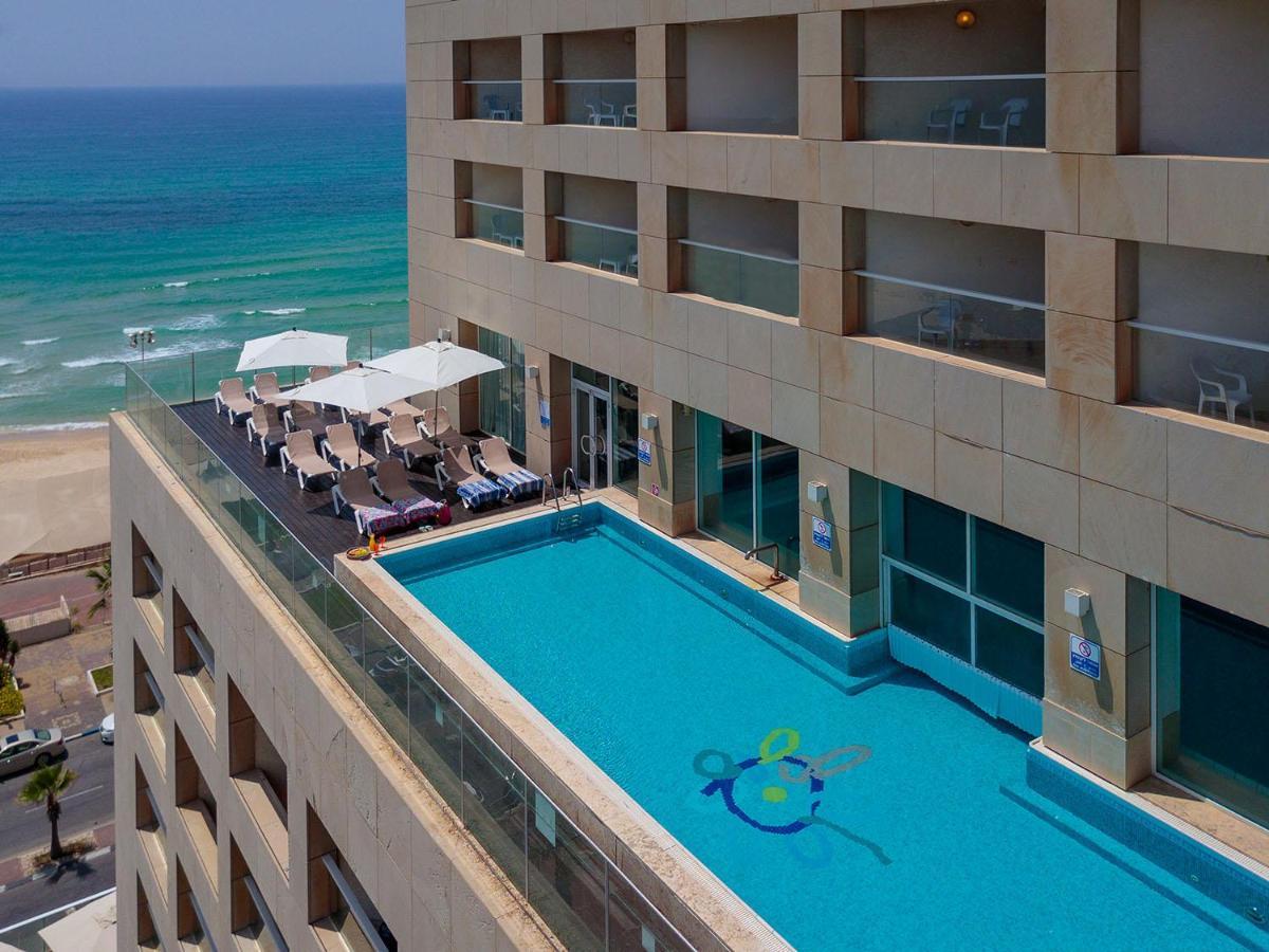 Amazing Suite On The Sea-סוויטה מדהימה על הים Bat Yam Buitenkant foto